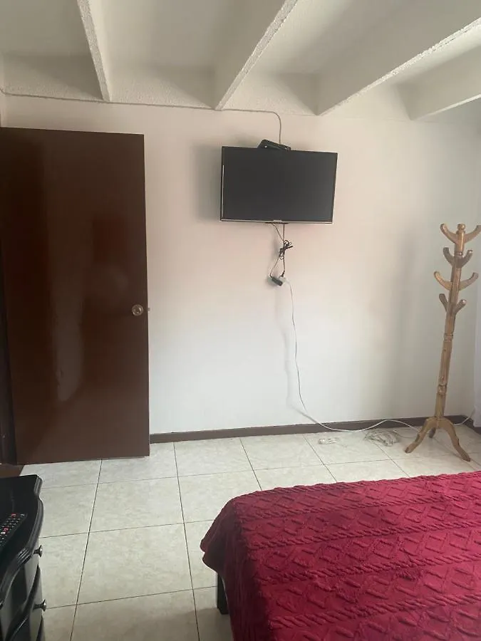 Hospedaje Casa Dorada - Modelia Bogotá